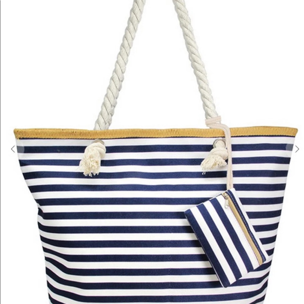 Stripe Pattern Large Beach Tote - Picture 2 of 3